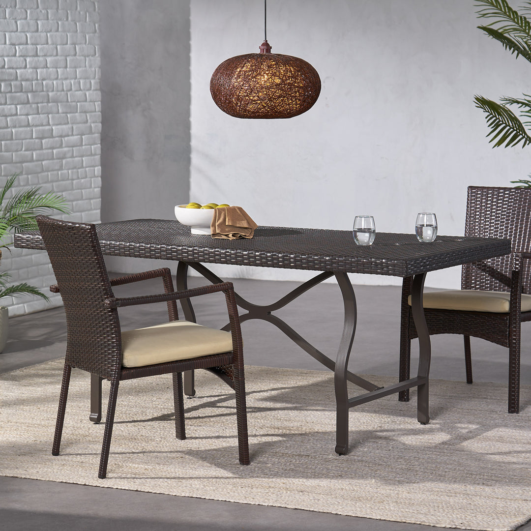 Corda Dining Table