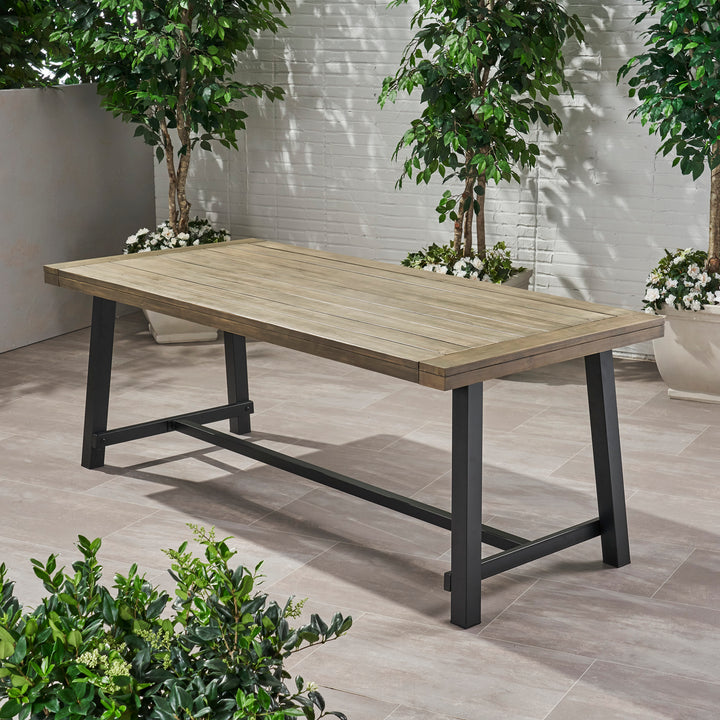 Carliste Table