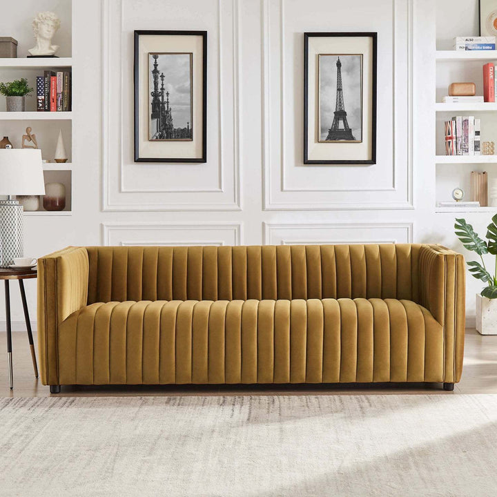 Donna Sofa