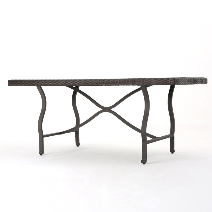 Corda Dining Table